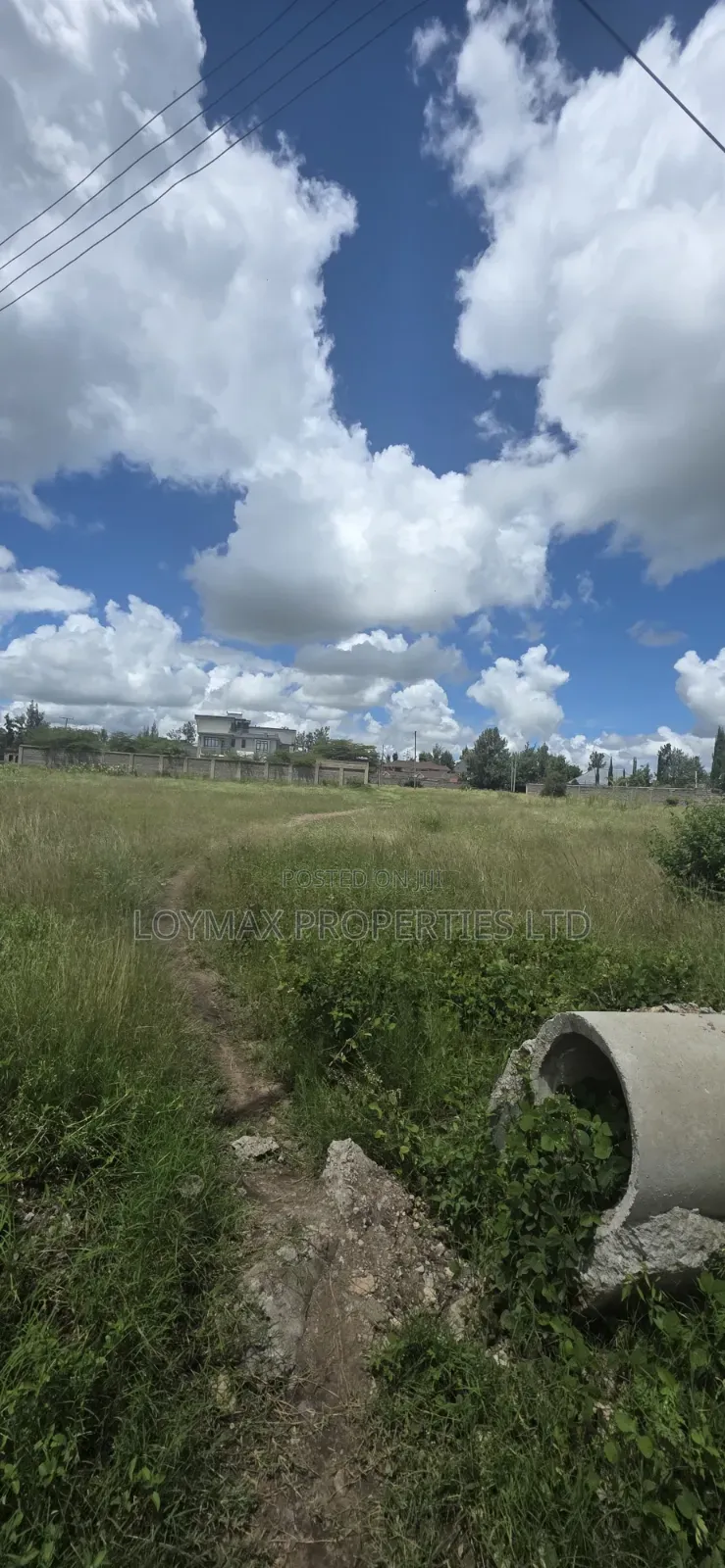100/100 Plot on Sale in Kitengela Chuna Estate 6th Campus.