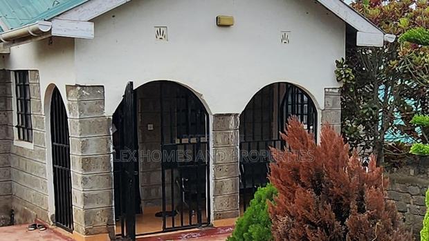 3bdrm Bungalow in Kandisi for sale