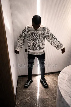 Cropped Sweatshirt With Jesus Print