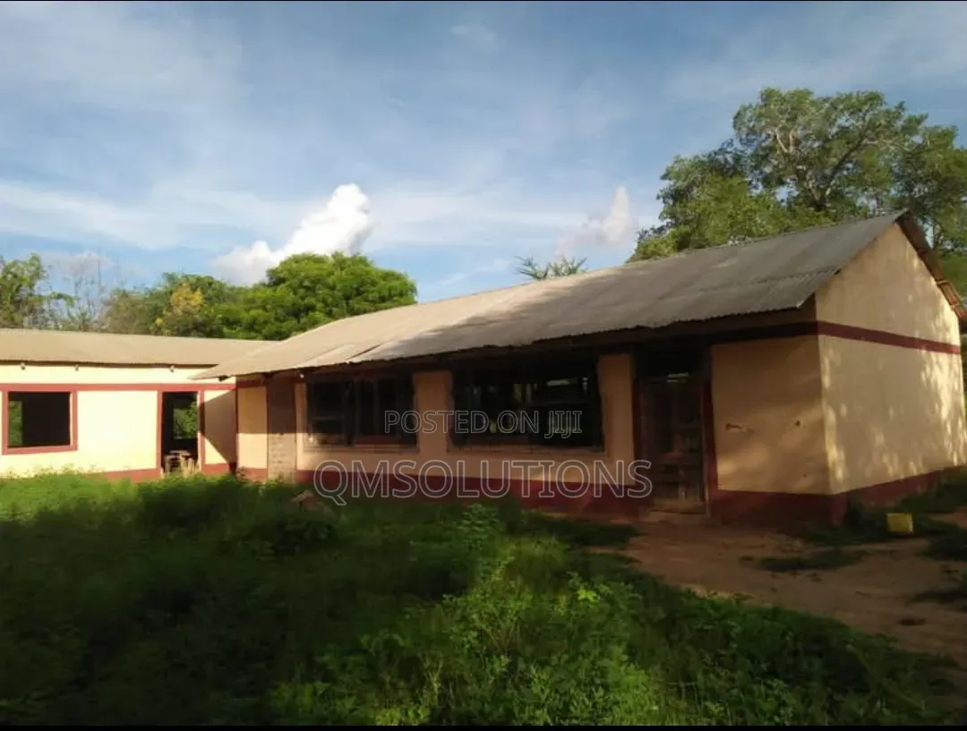 Fully Equiped Learning Institution.