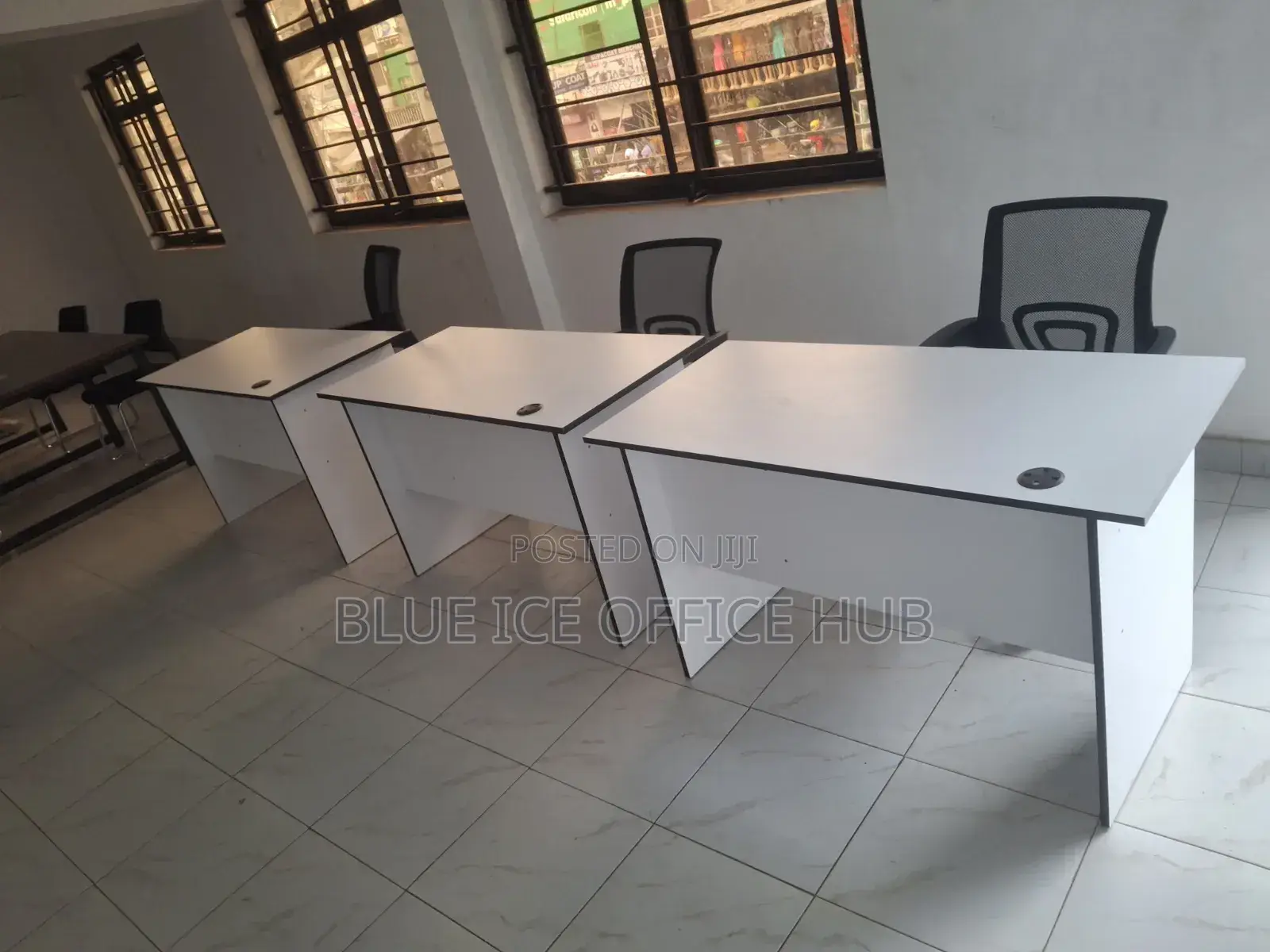 Modern Desk With Swivel Chair