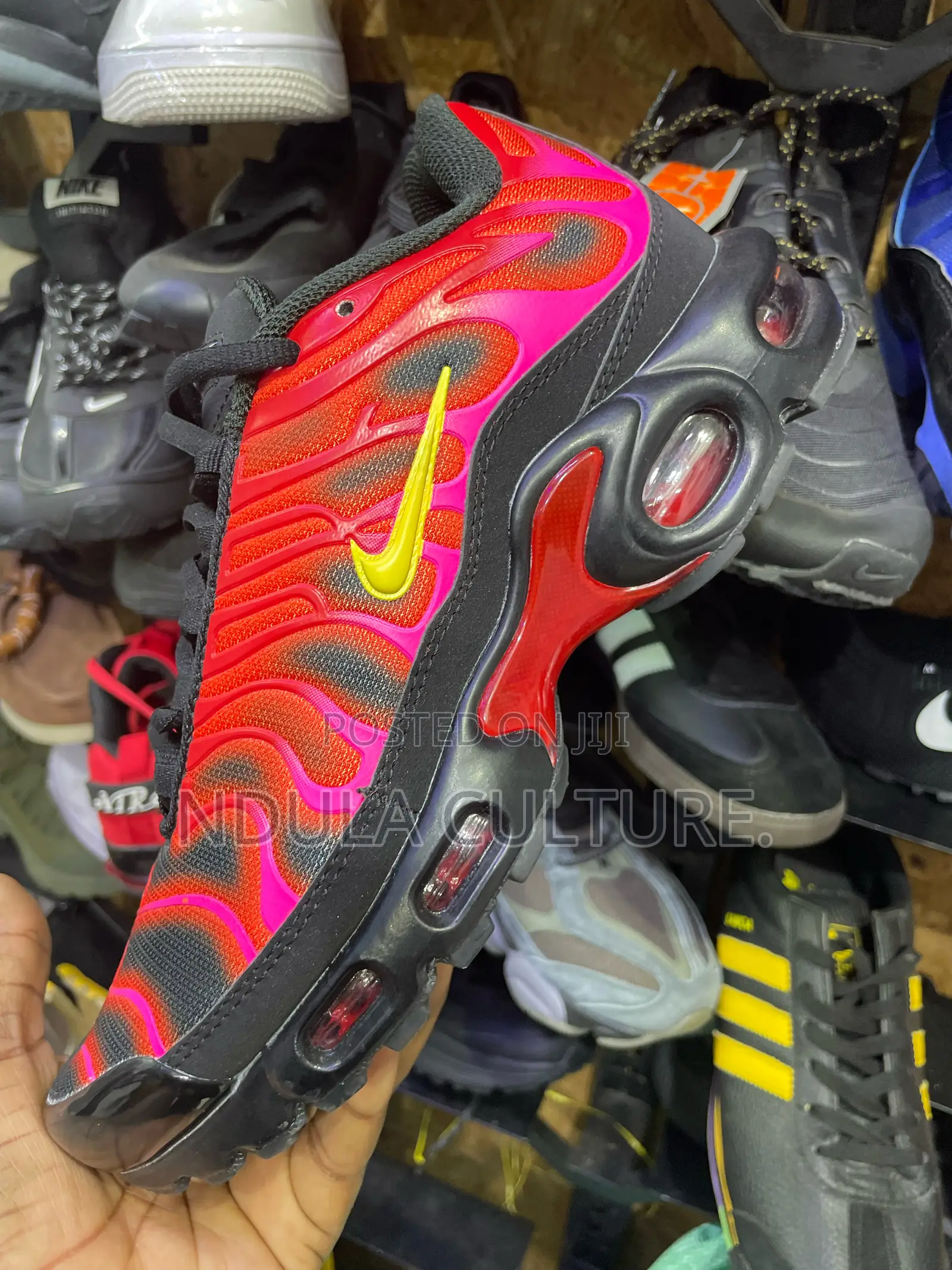 New Design Nike Tn Sneakers