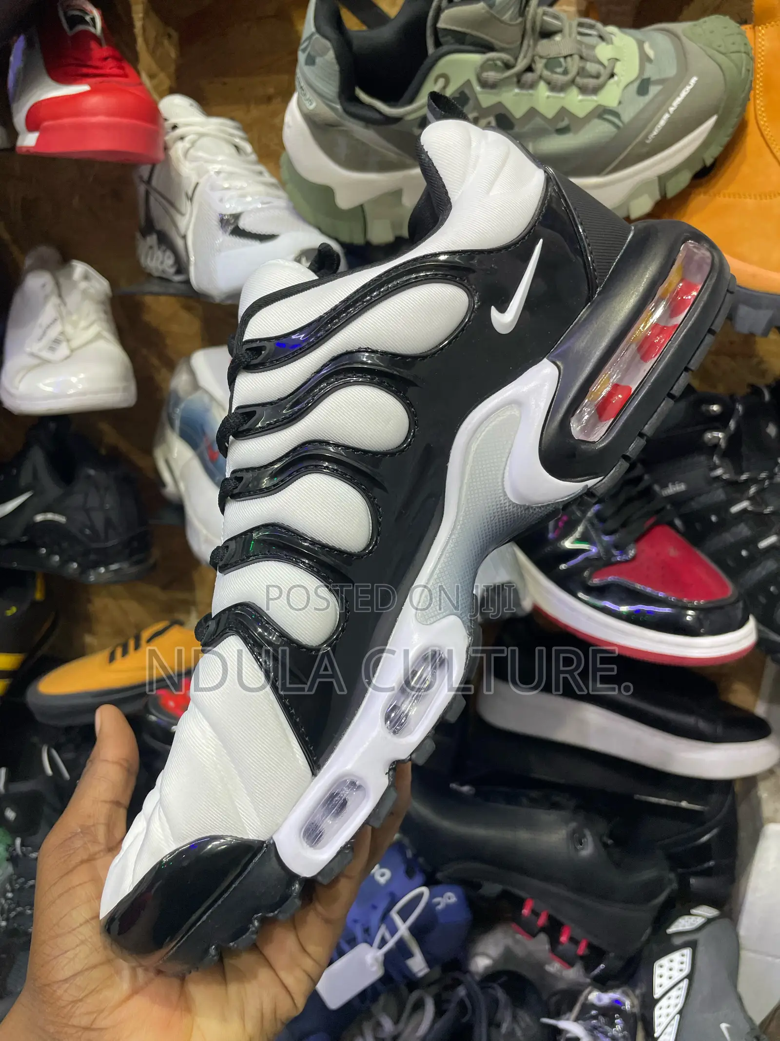 New Design Nike Tn Sneakers
