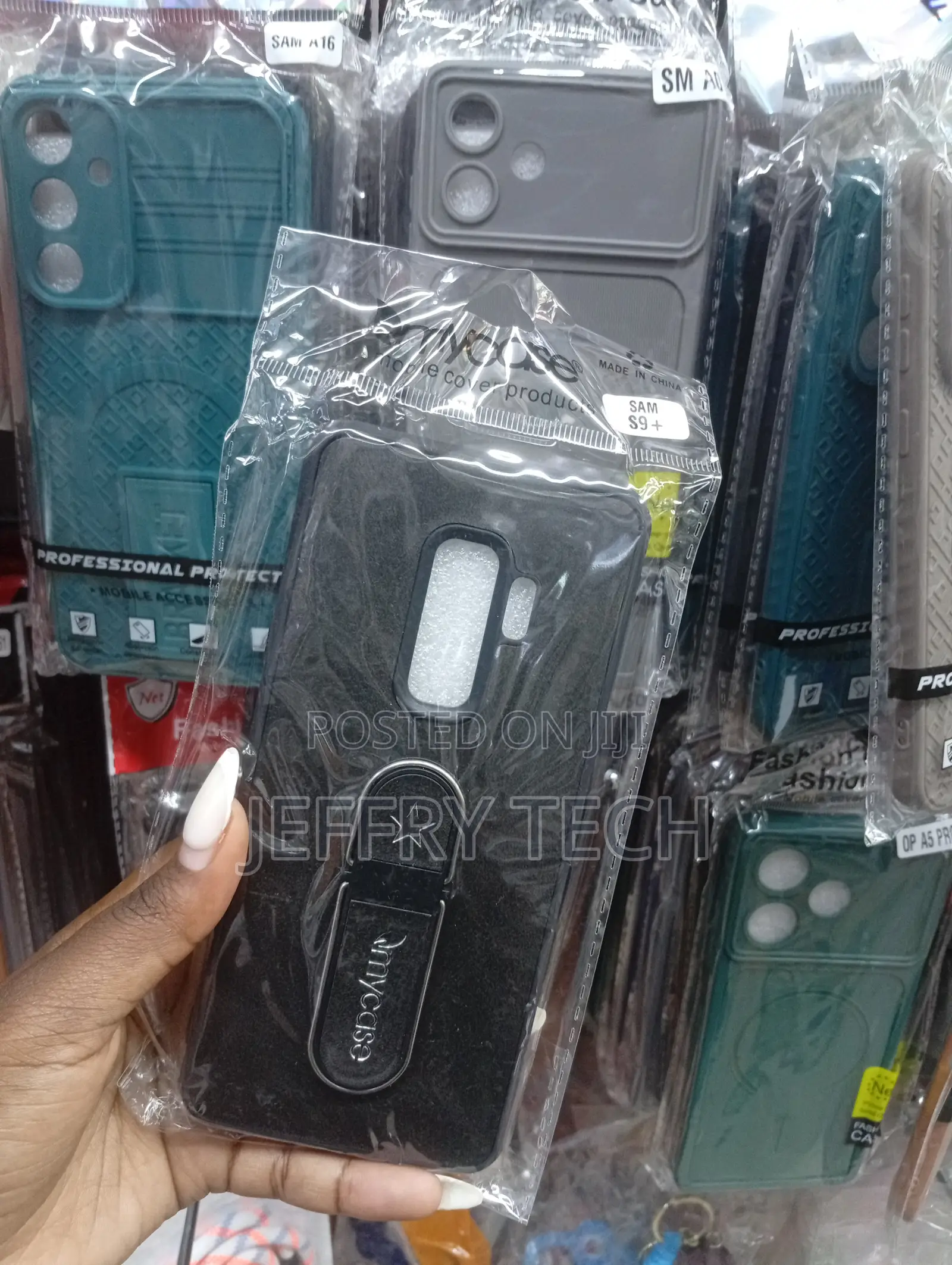 Kickstand Phone Case Compatible With the Samsung Galaxy S9 Plus.