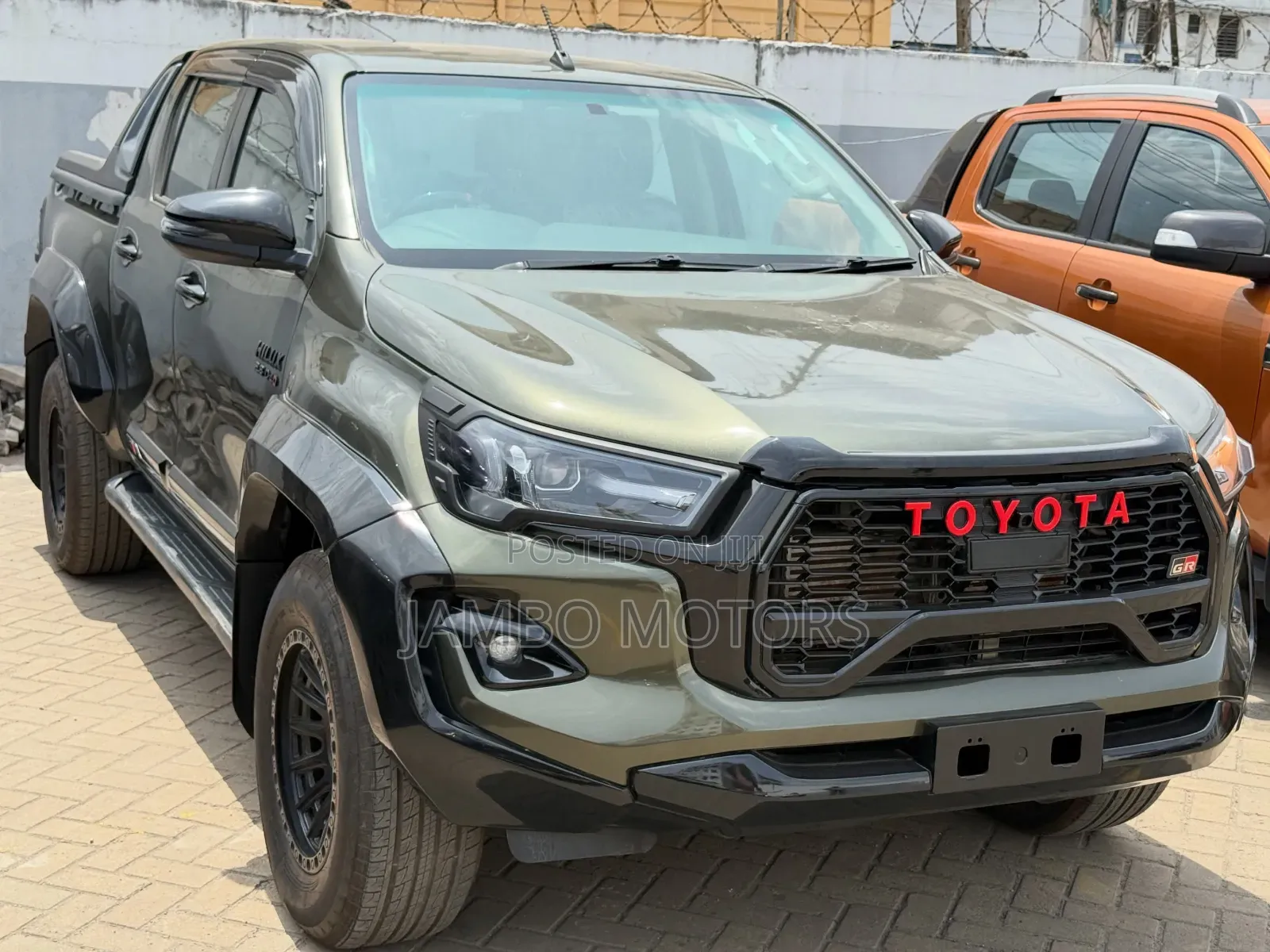 Toyota Hilux Revo Double Cab Deisel 2.4 AWD 2022 Green