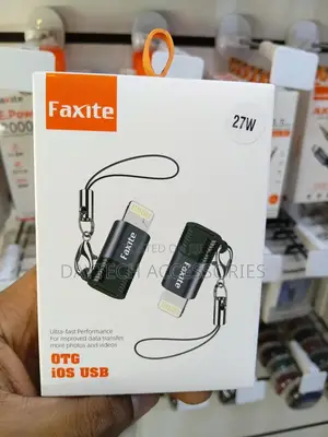 Faxite Lightning (Male) to Usb-C (Female) Otg Adapter.