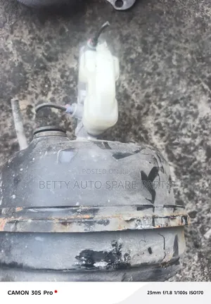 Macedese Benz W26 Brake Booster