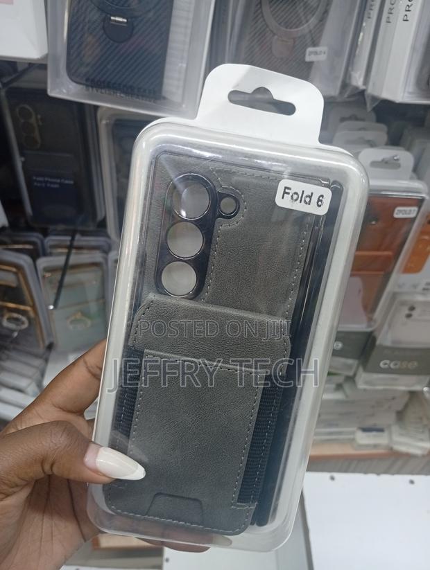 Samsung Galaxy Z Fold 6 Leather Wallet Case With a Card Holder. - thumbnail 2