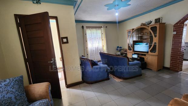 4bdrm Bungalow in Rimpa for sale - thumbnail 7