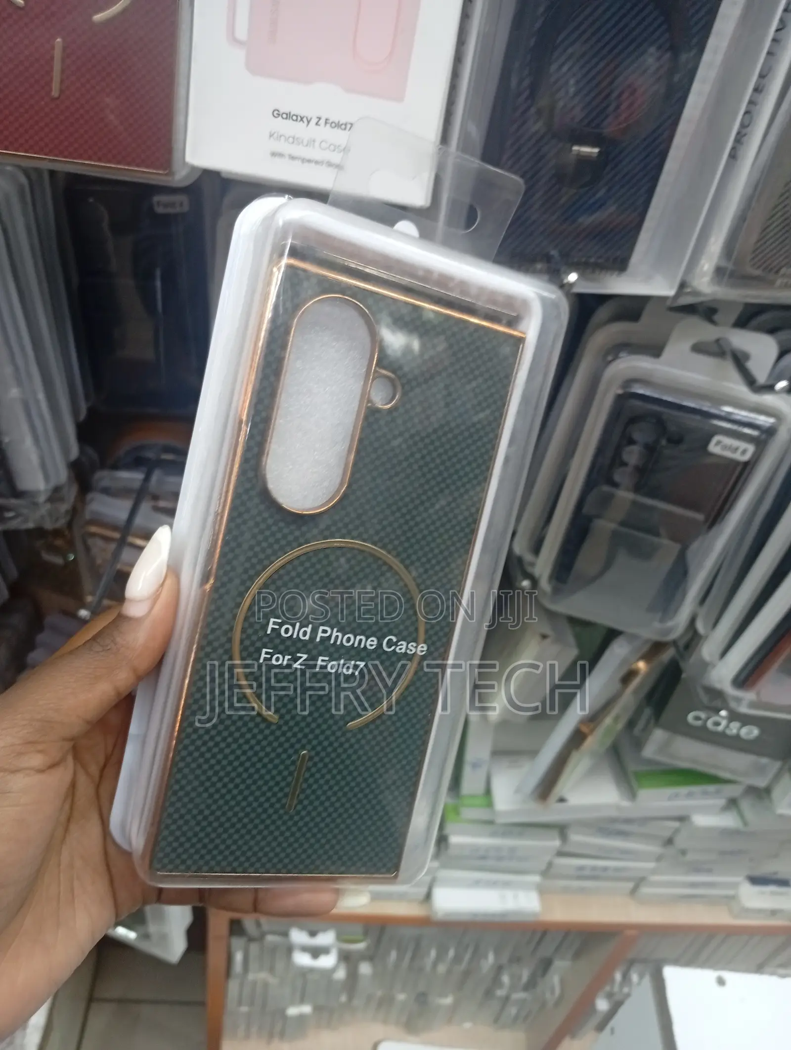 Magnetic Carbon Fiber Case Designed for the Samsung Galaxy Z Fold 7.