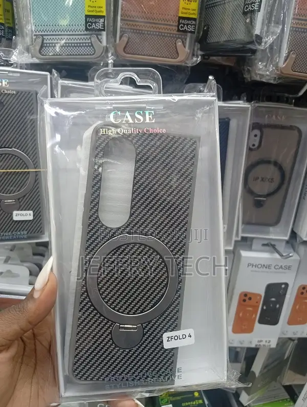 These Are Magnetic Carbon Fiber Cases for the Samsung Galaxy Z Fold 4.