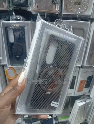 Magsafe Magnetic Attraction Aramid Carbon Fiber Case for Fold 6.