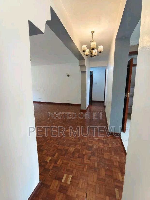 5bdrm Villa in Hardy for rent - thumbnail 4