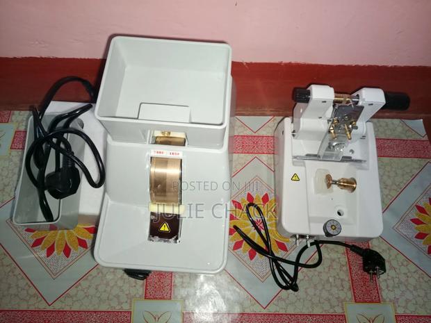 Optical Grooving Machine /Hand Edger - main view