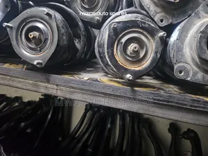 Nissan B15 Shocks and Mountain