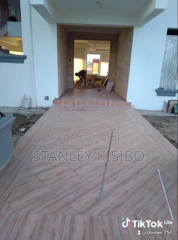 Professional Tiling Services - thumbnail 3
