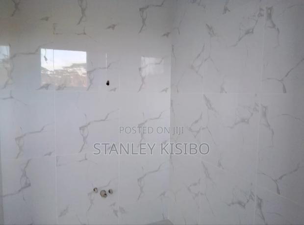 Professional Tiling Services - thumbnail 4