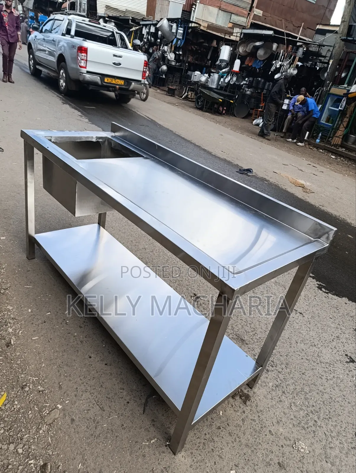 Single Stainless Steel Sink With Large Working Space