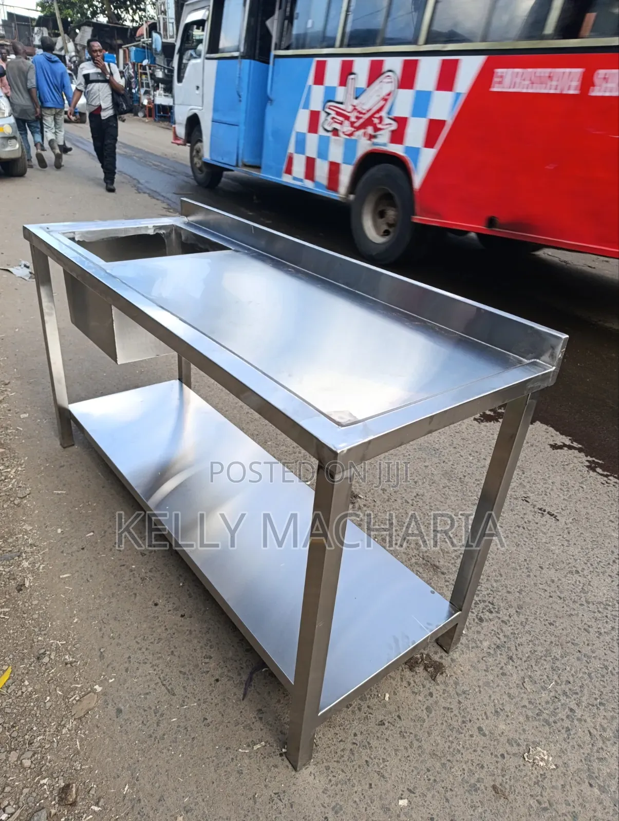Single Stainless Steel Sink With Large Working Space