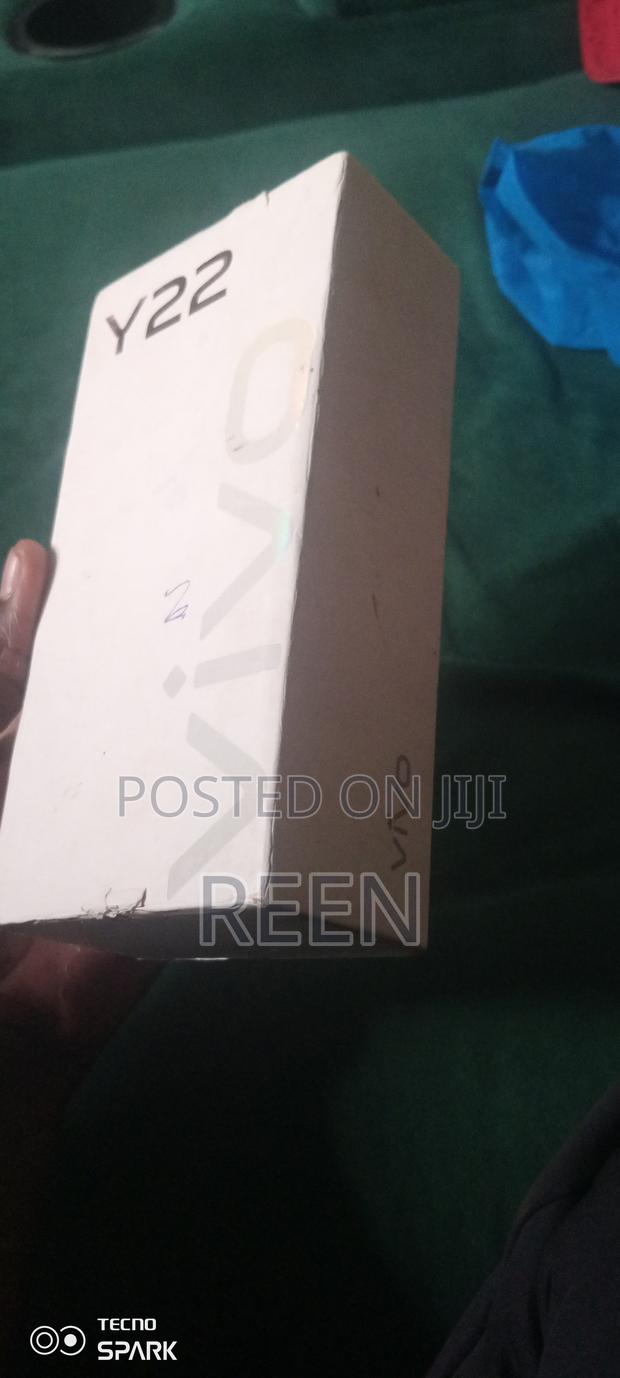 Vivo Y22 128 GB Blue - thumbnail 4