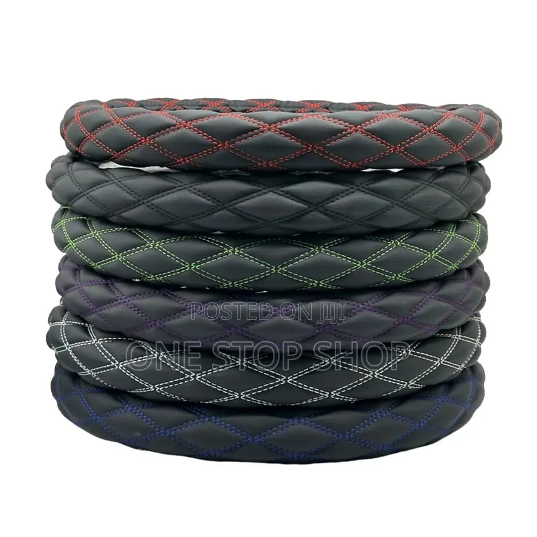 Diamond Stitched Design Quilted Leather Steering Wheel Cover