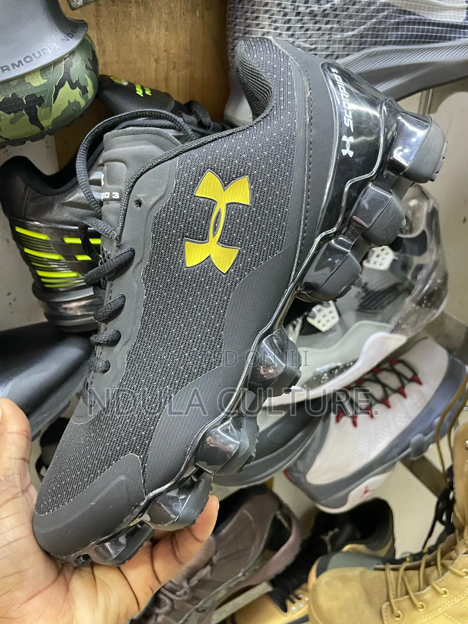 Under Armour Scorpio 3