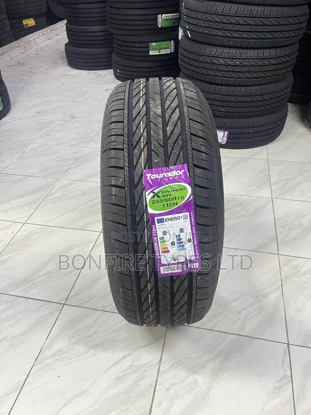 265/60r18 Tourdor