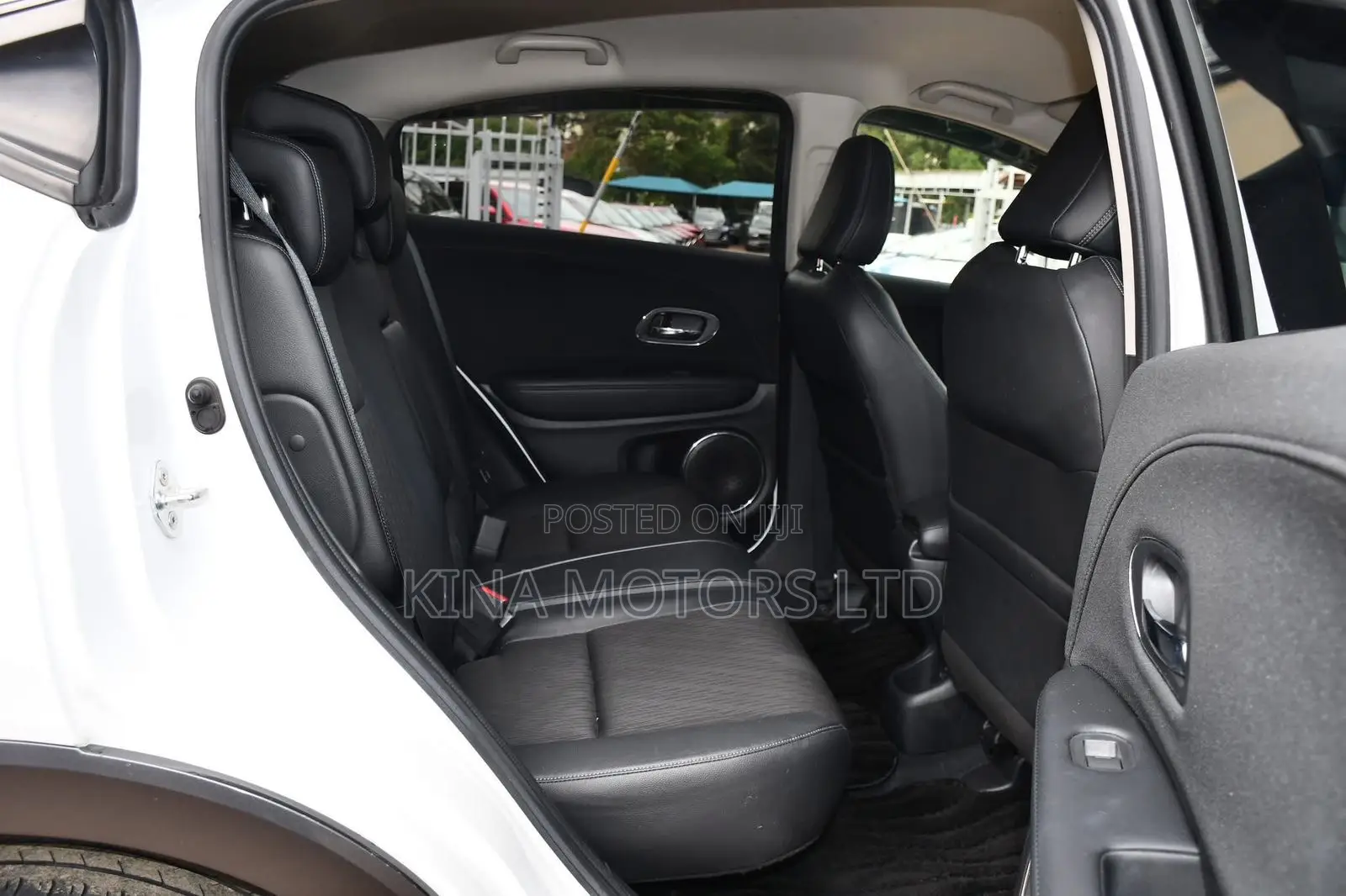 Honda Vezel 1.5 Hybrid 2WD 2019 Pearl