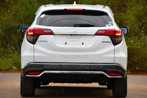 Honda Vezel 1.5 Hybrid 2WD 2019 Pearl