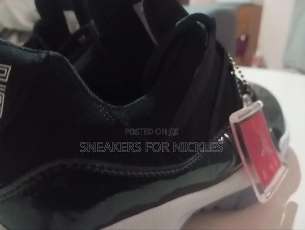 Jordan 11 Lows - thumbnail 5
