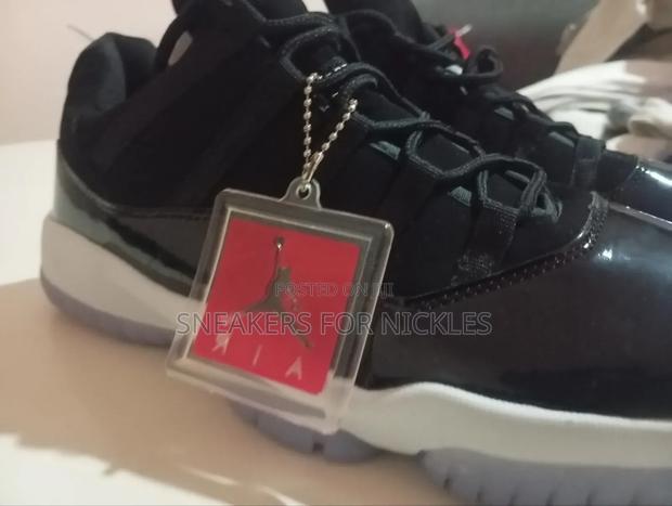Jordan 11 Lows - thumbnail 7