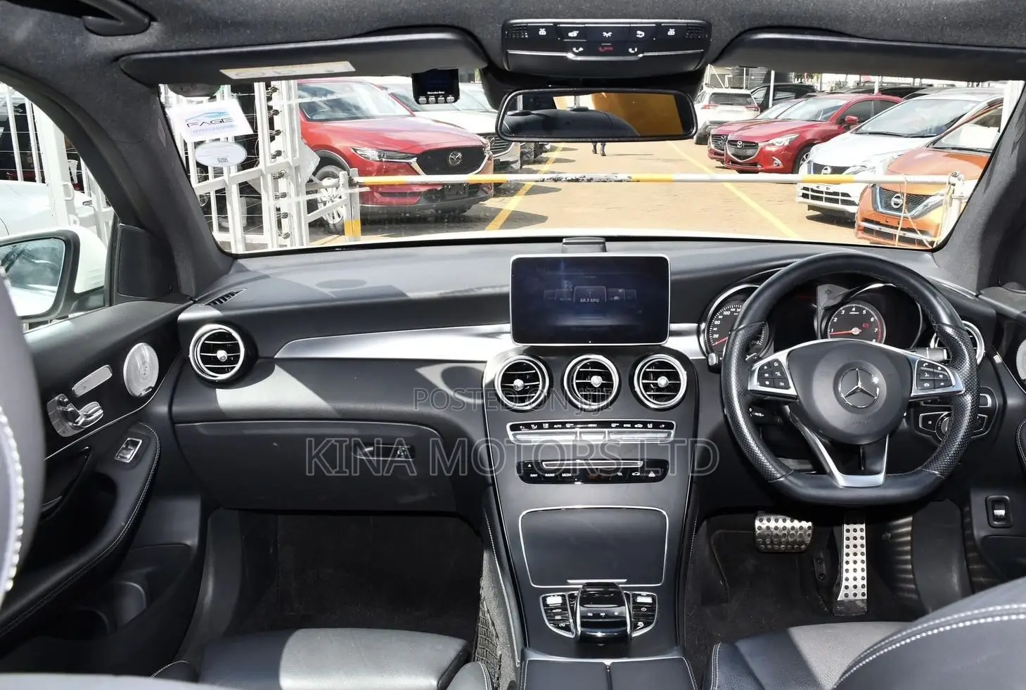 Mercedes-Benz GLC-Class 2019 White