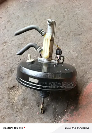 Brake Booster Toyota Voxy