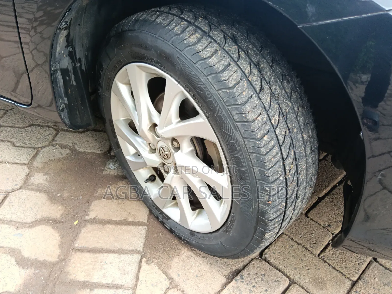 Toyota Auris 2015 Black