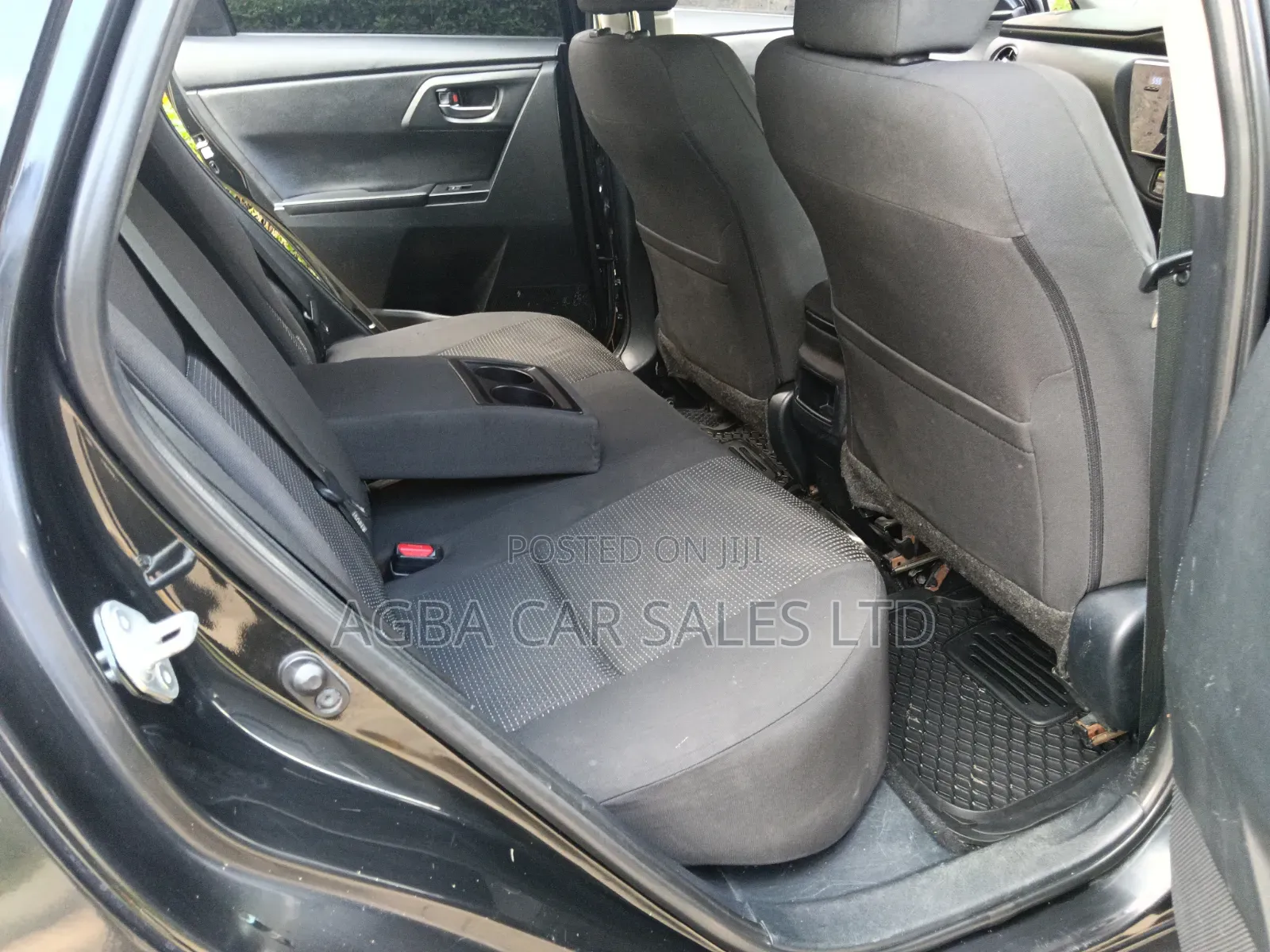 Toyota Auris 2015 Black