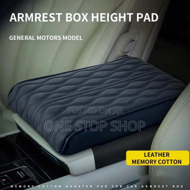 Black Armrest Heightening Pad