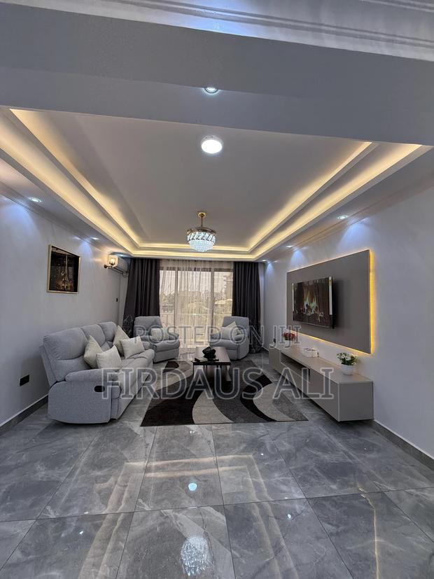 Spacious and Secure Apartment - main view