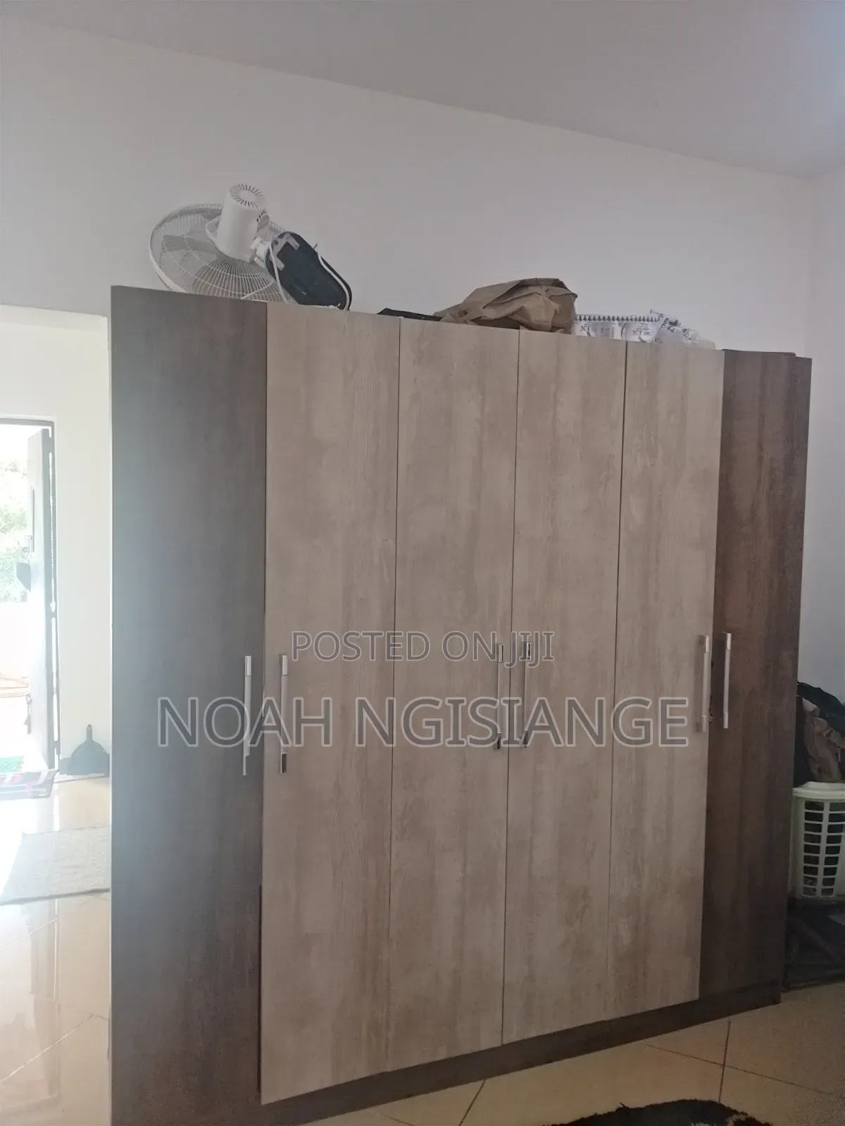 4bdrm Mansion in Kikambala for sale