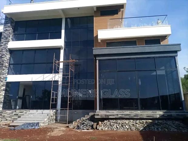 Aluminium Windows /Glass