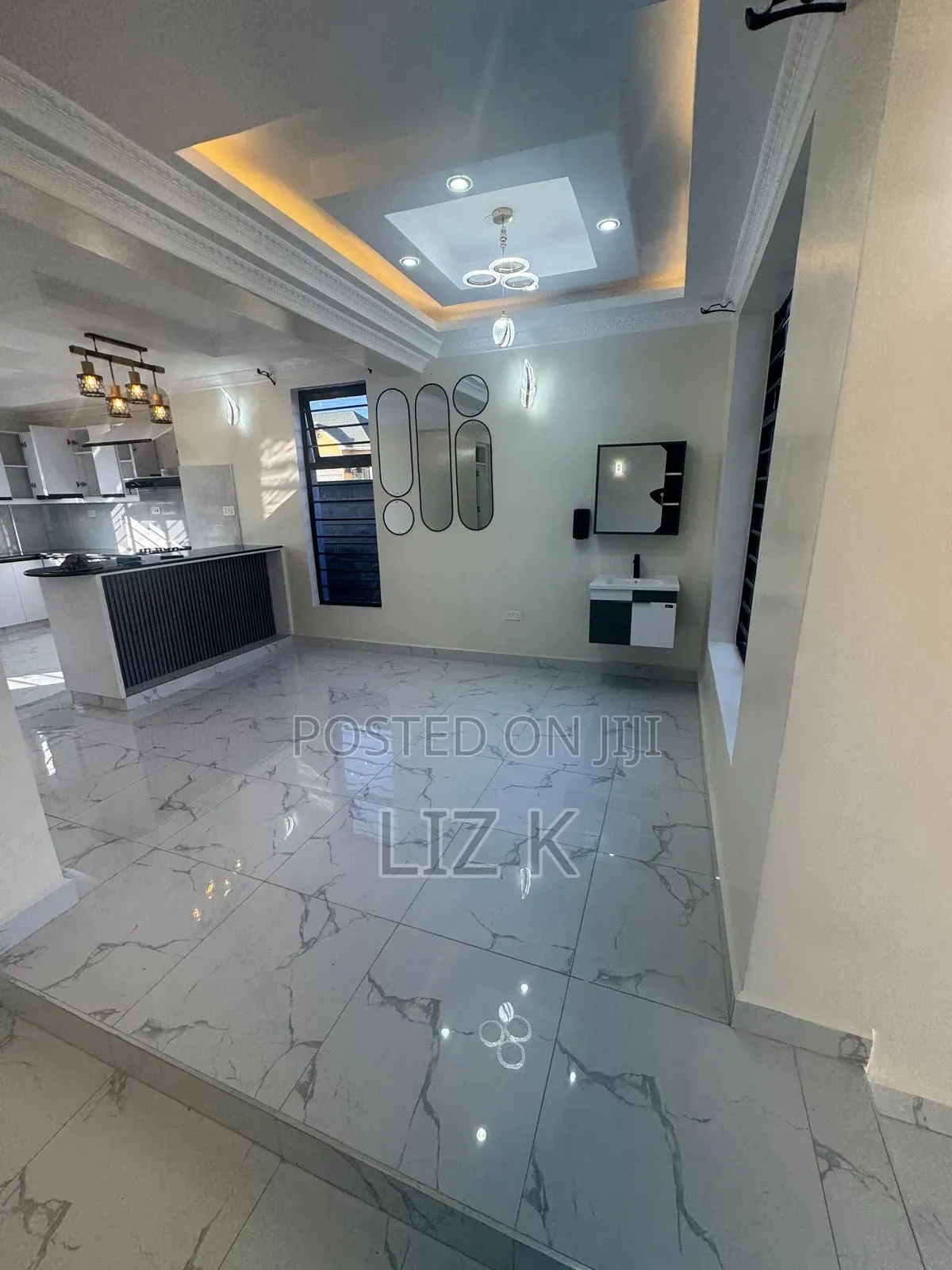5bdrm Maisonette in Kamakis for sale