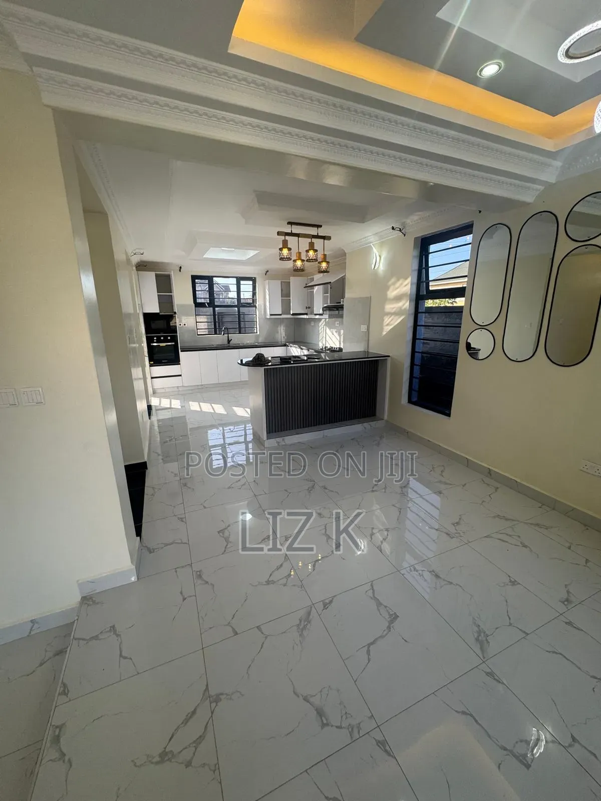 5bdrm Maisonette in Kamakis for sale