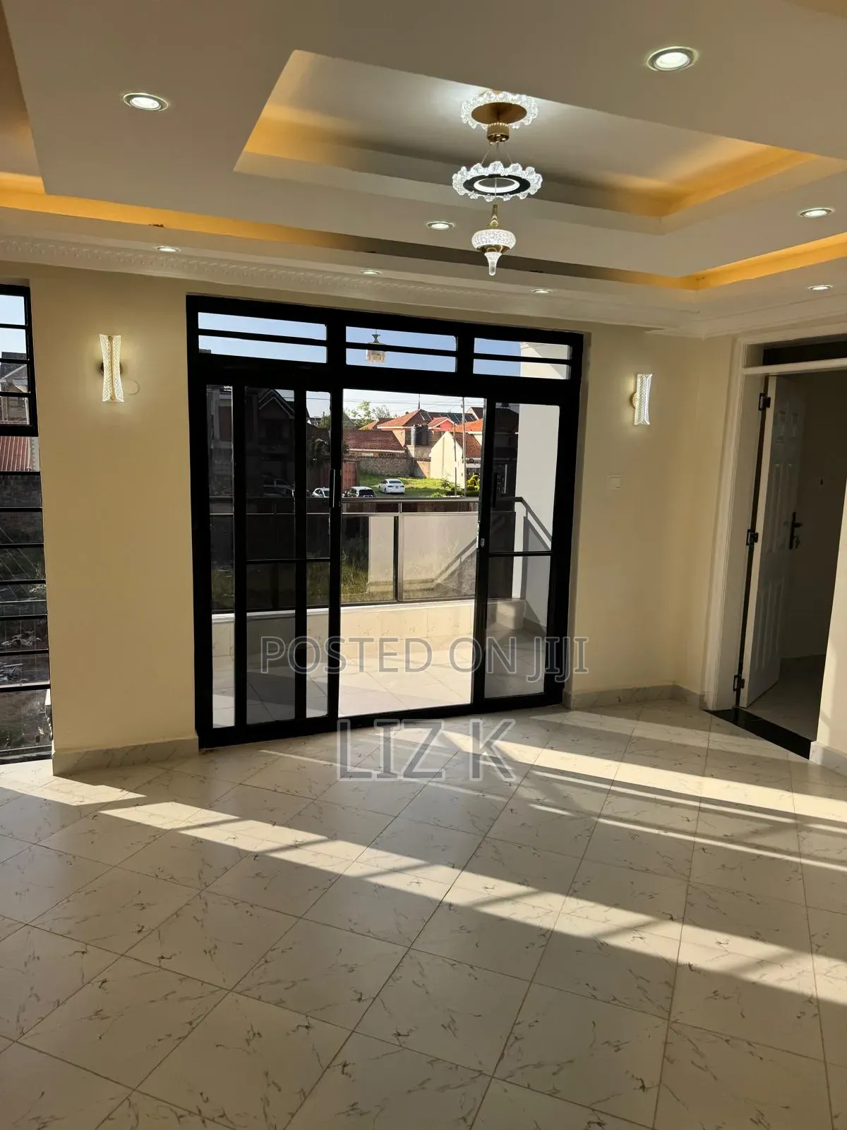 5bdrm Maisonette in Kamakis for sale