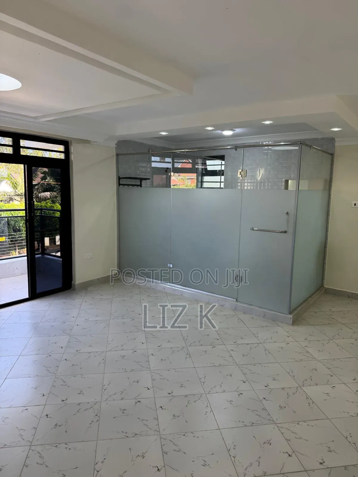 5bdrm Maisonette in Kamakis for sale