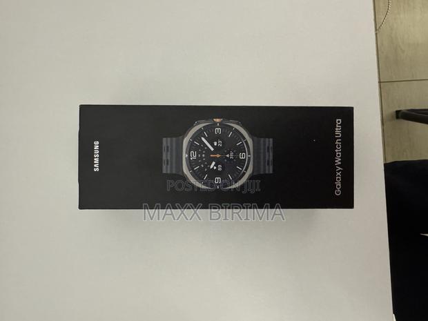 Samsung Galaxy Watch Ultra - Titanium Silver (47mm) - thumbnail 3