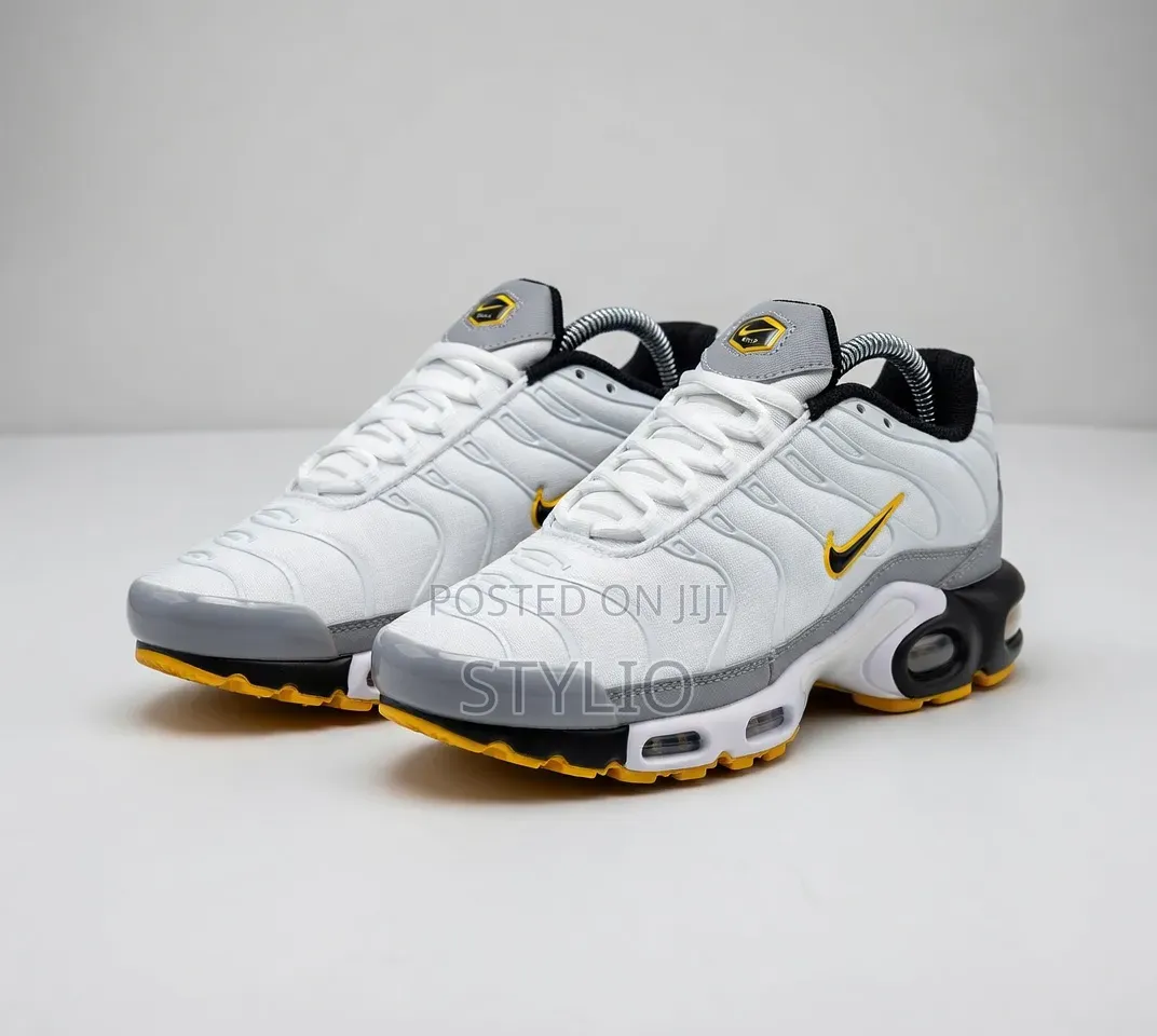 Nike Airmax Tn Sneakers/Shoes