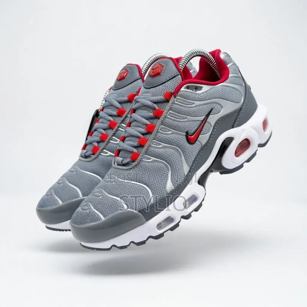 Nike Airmax Tn Sneakers/Shoes