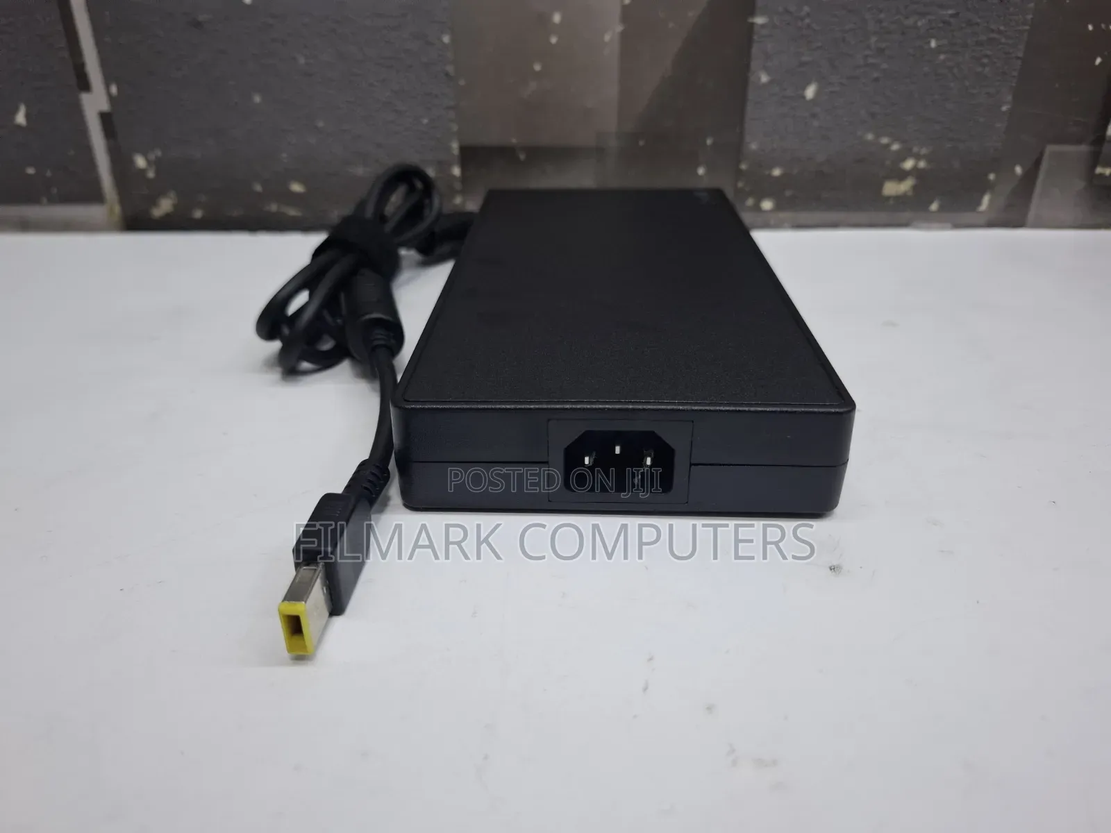 Genuine Oem Lenovo Charger 230w 20v-11.5a Ac Adapter Slim Tip