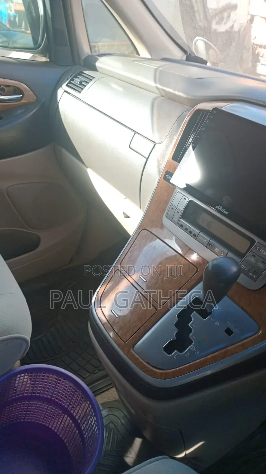 Toyota Alphard 2006 Silver