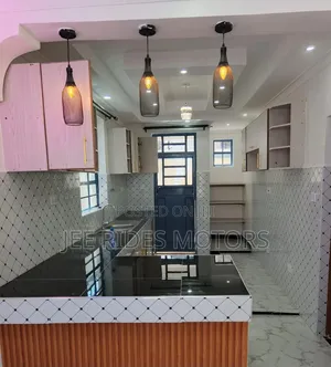 3bdrm Bungalow in Landless, Nairobi Central for sale