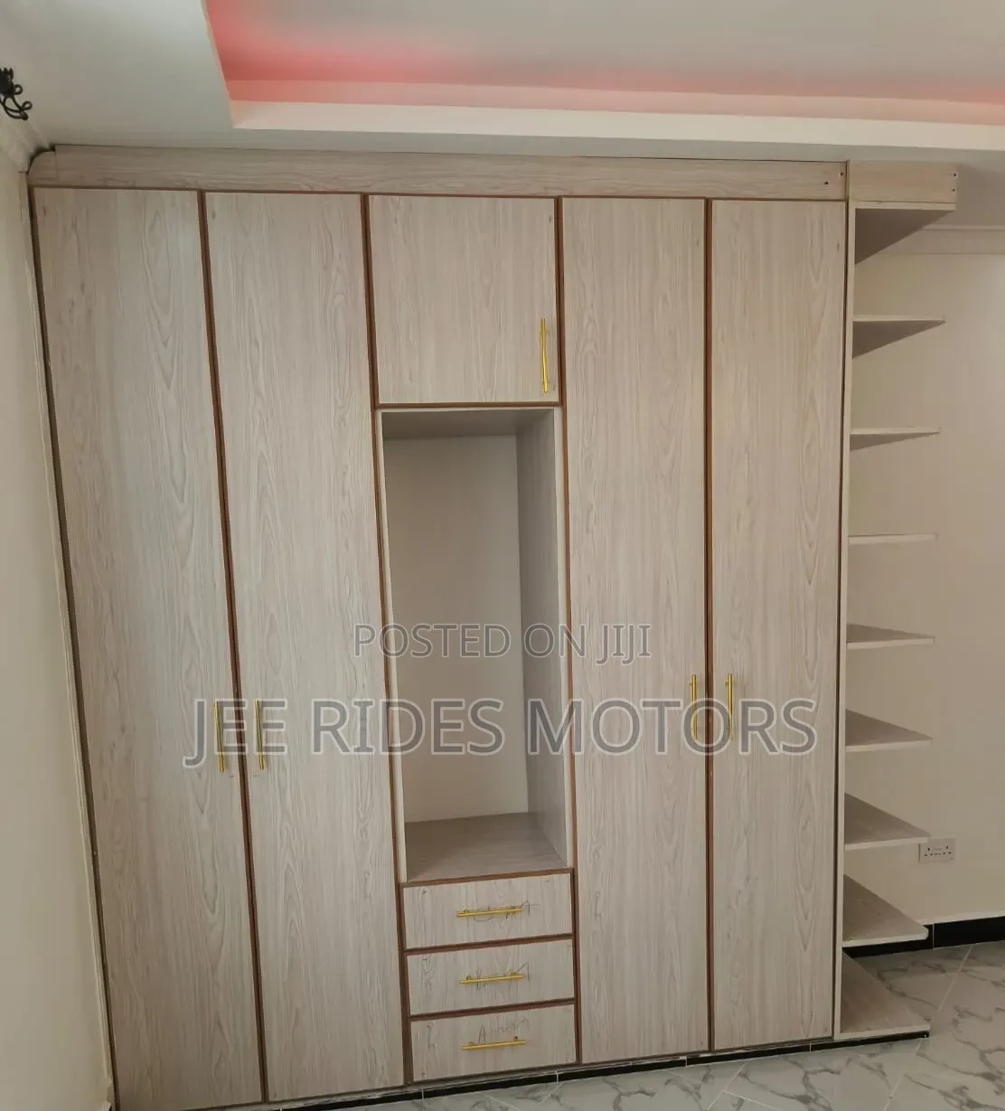 3bdrm Bungalow in Landless, Nairobi Central for sale